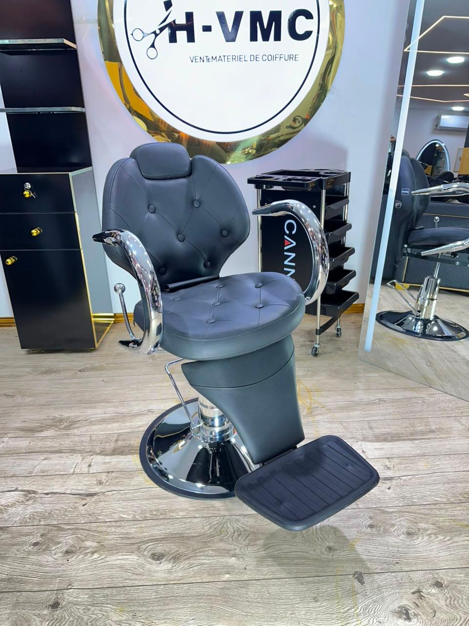 Chaise Bras Poisson Capitonnée