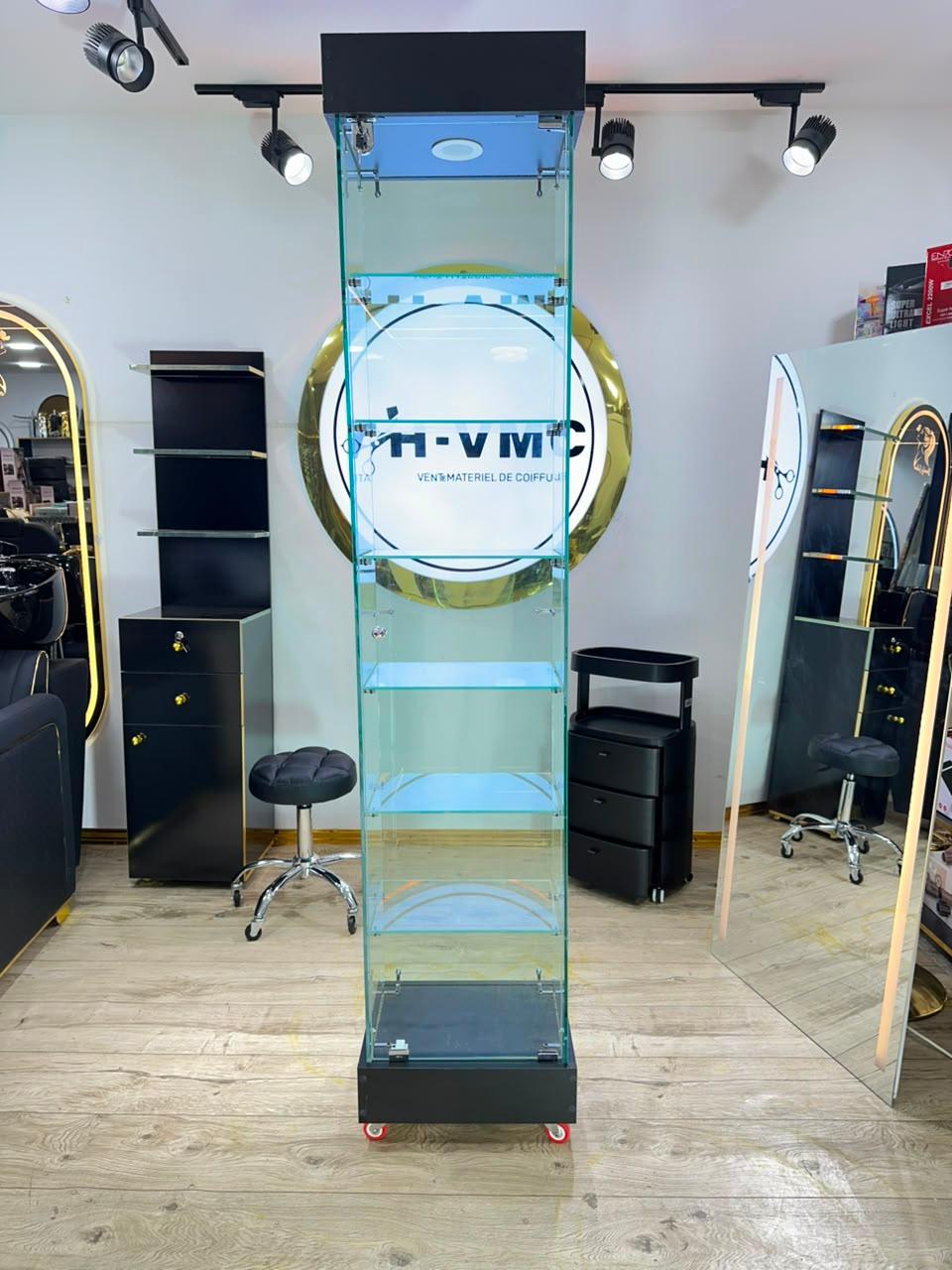 Armoire en verre